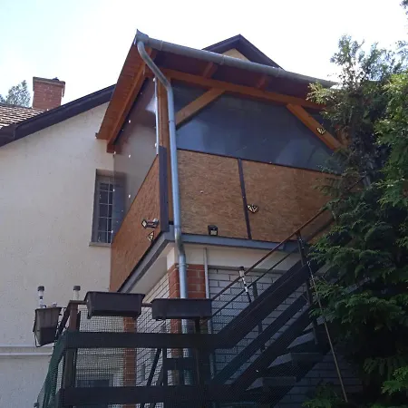 Balaton-lak Apartmanhaz Апартаменты *